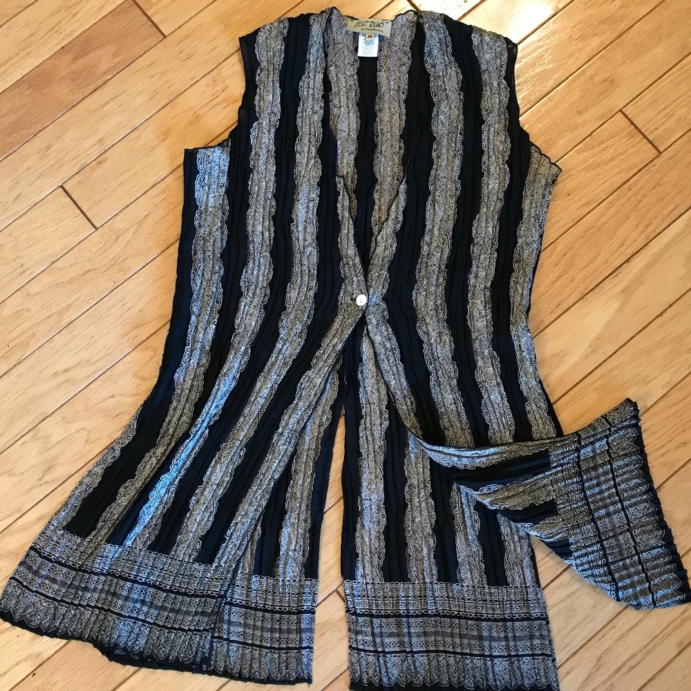 Tunic vest by C’est Duo